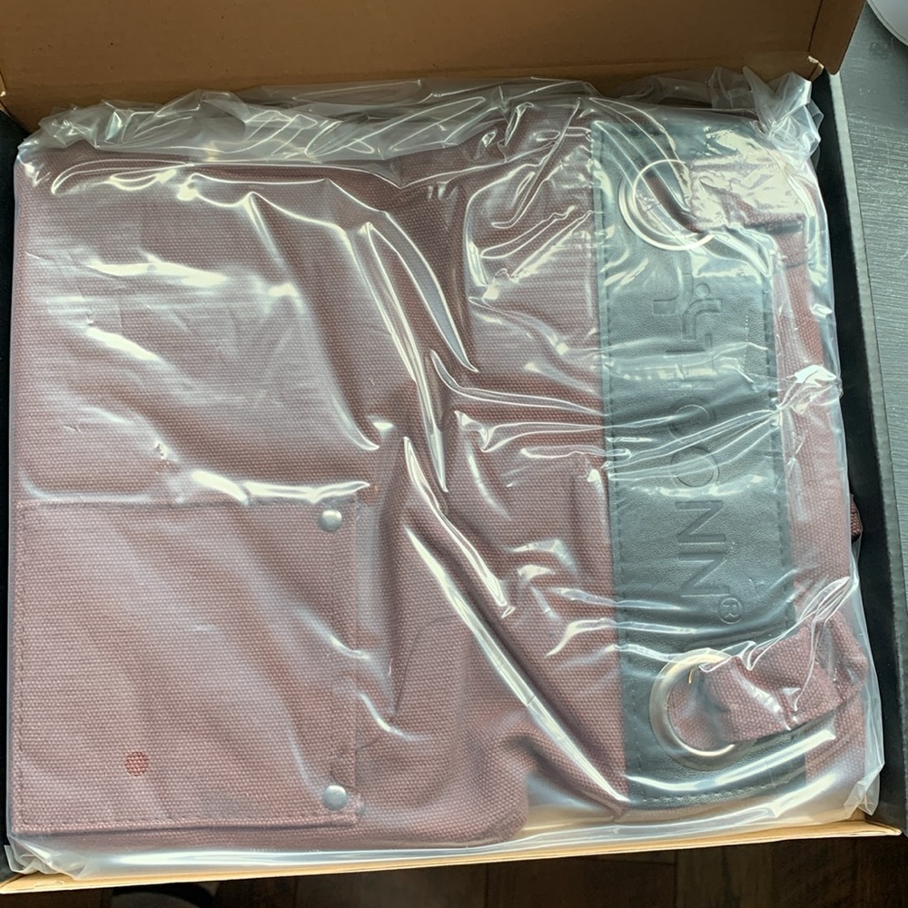 brown Tool Apron with Pockets in box 7 - Picture 3 of 7